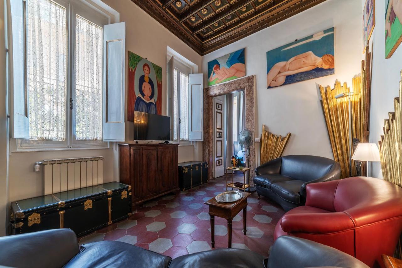 Pantheon Apartment - L'Angolo Nascosto Dei Quadri โรม ภายนอก รูปภาพ
