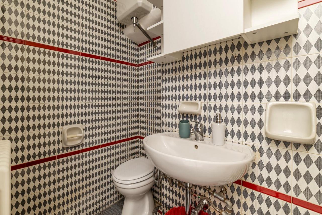 Pantheon Apartment - L'Angolo Nascosto Dei Quadri โรม ภายนอก รูปภาพ